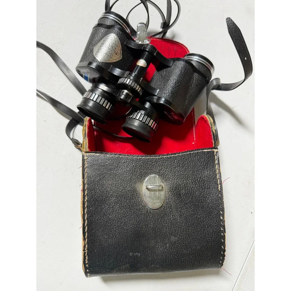 Vintage Empire Wayfarer Wide Angle II 7x35 Binoculars Model 258 with Case